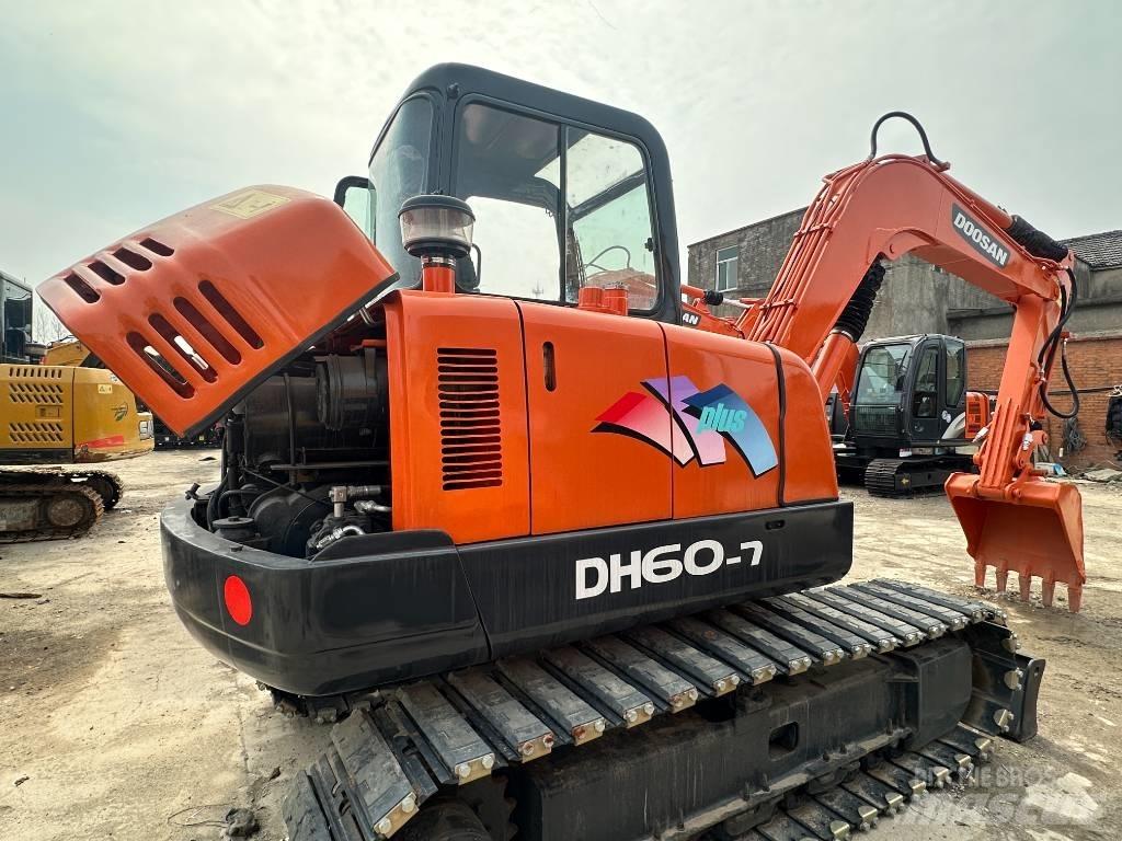 Doosan DH 60 Miniescavatori