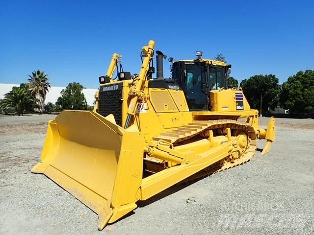 Komatsu D155AXi-8 Dozer cingolati
