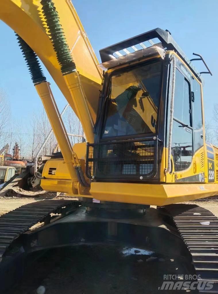 Komatsu PC 220-8 Escavatori cingolati