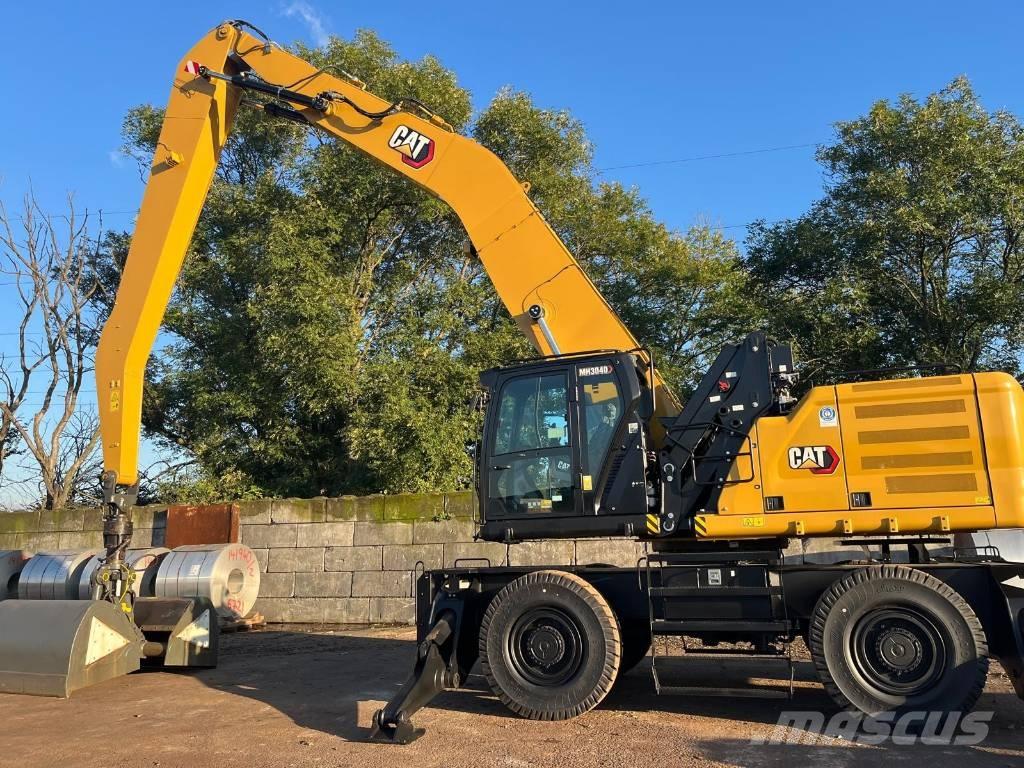 CAT MH 3040 Movimentazione rifiuti