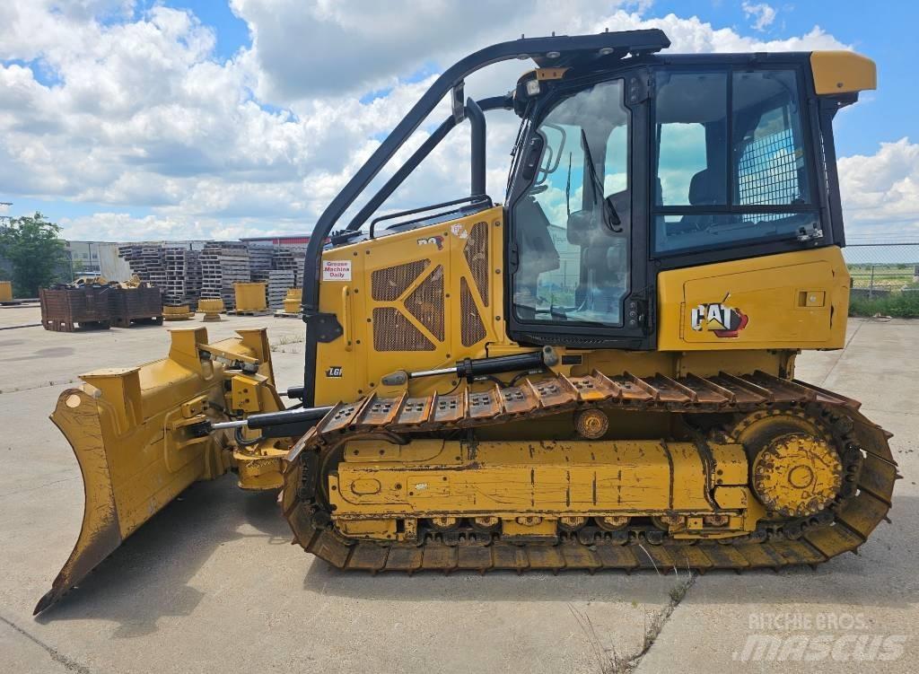 CAT D 3 LGP Dozer cingolati