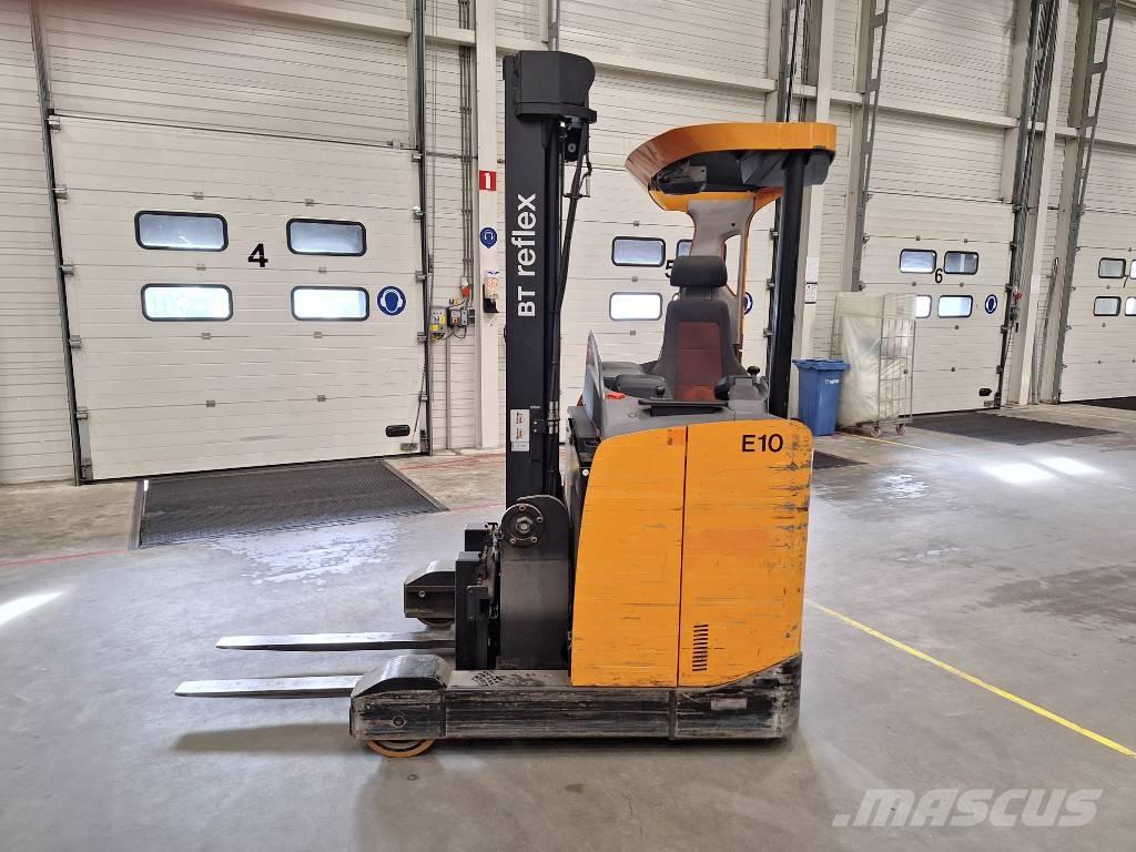 Toyota RRE140 Carrello retrattile