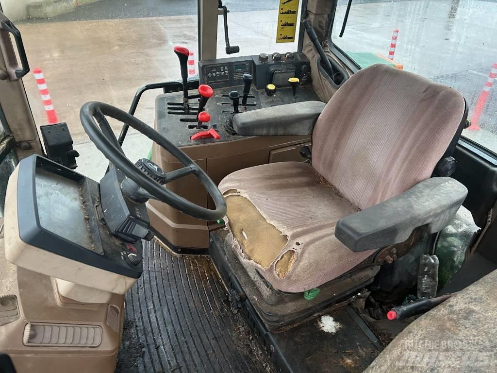 John Deere 6400 Trattori