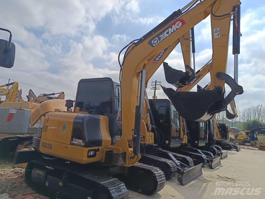 XCMG XE60DA Escavatori cingolati