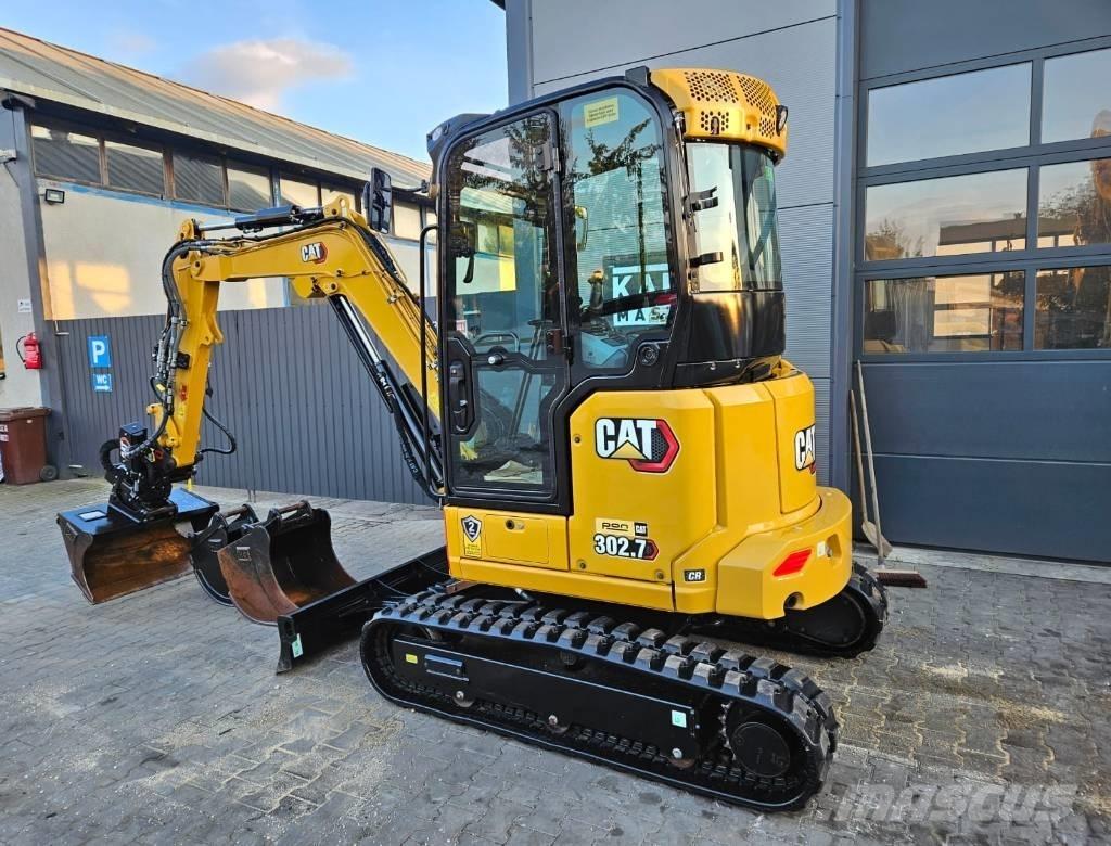 CAT 302.7 CR Miniescavatori