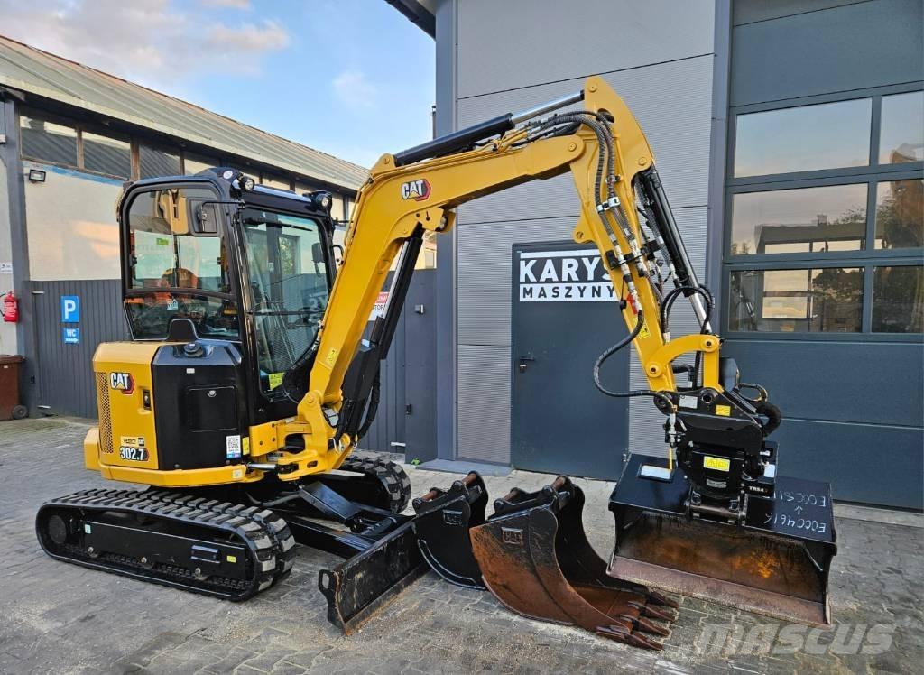 CAT 302.7 CR Miniescavatori