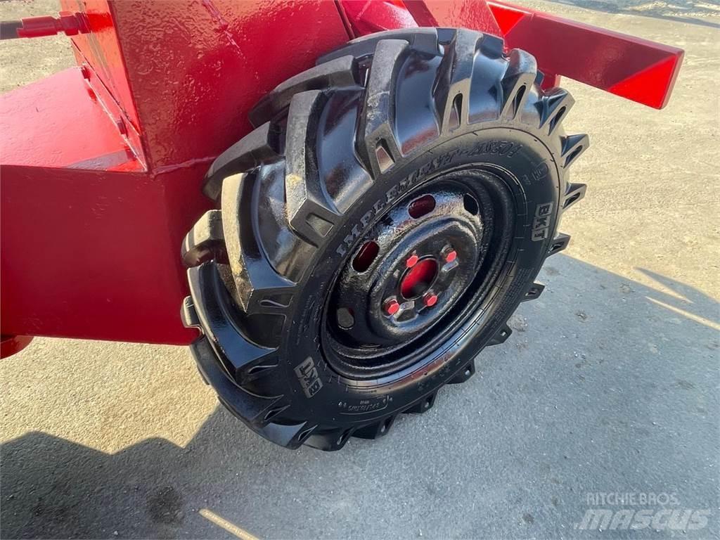 Weidemann 1302 Mini pale