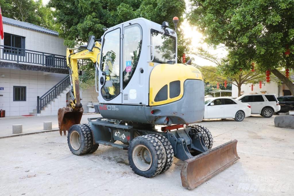 Wacker Neuson 6503 Escavatori gommati
