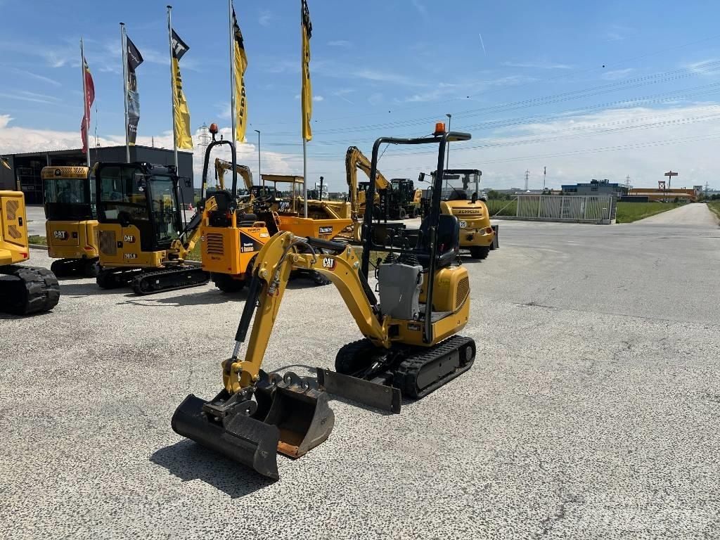 CAT 300.9 D Miniescavatori