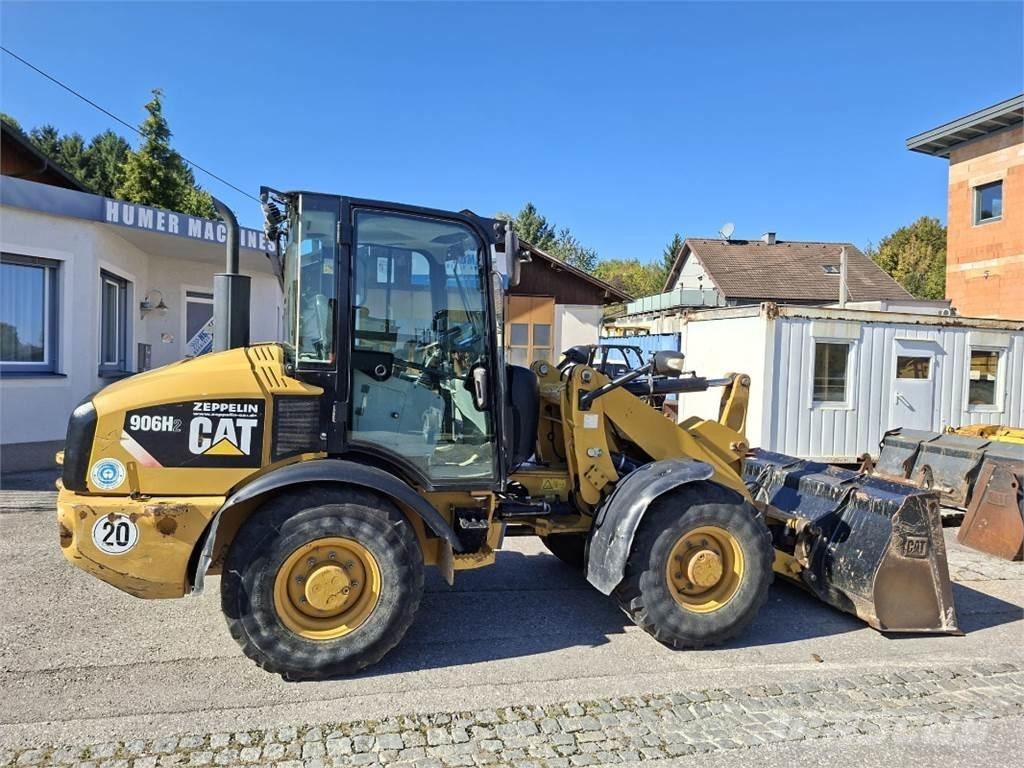 CAT 906H2 Pale gommate