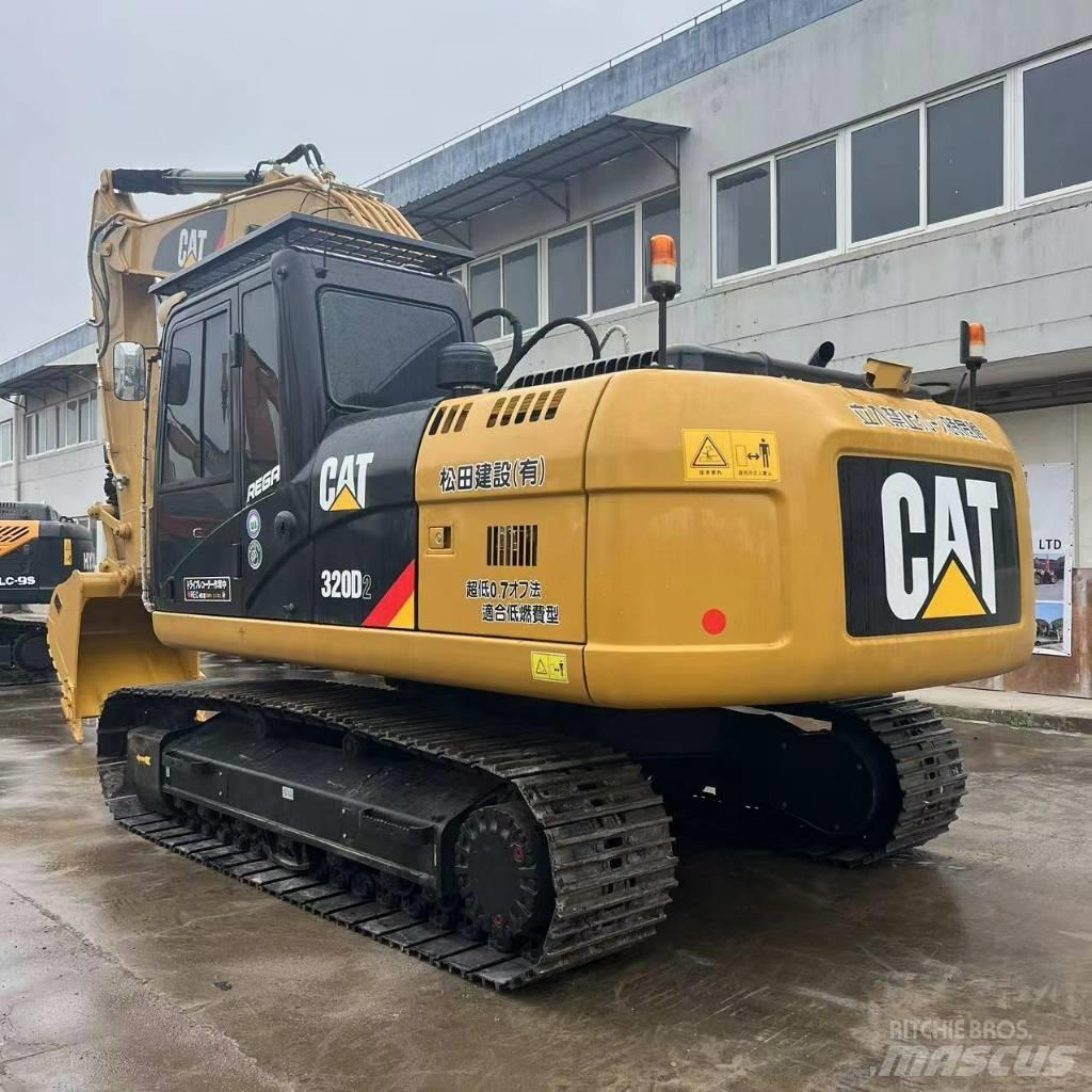 CAT 320D2 Escavatori medi 7t - 12t