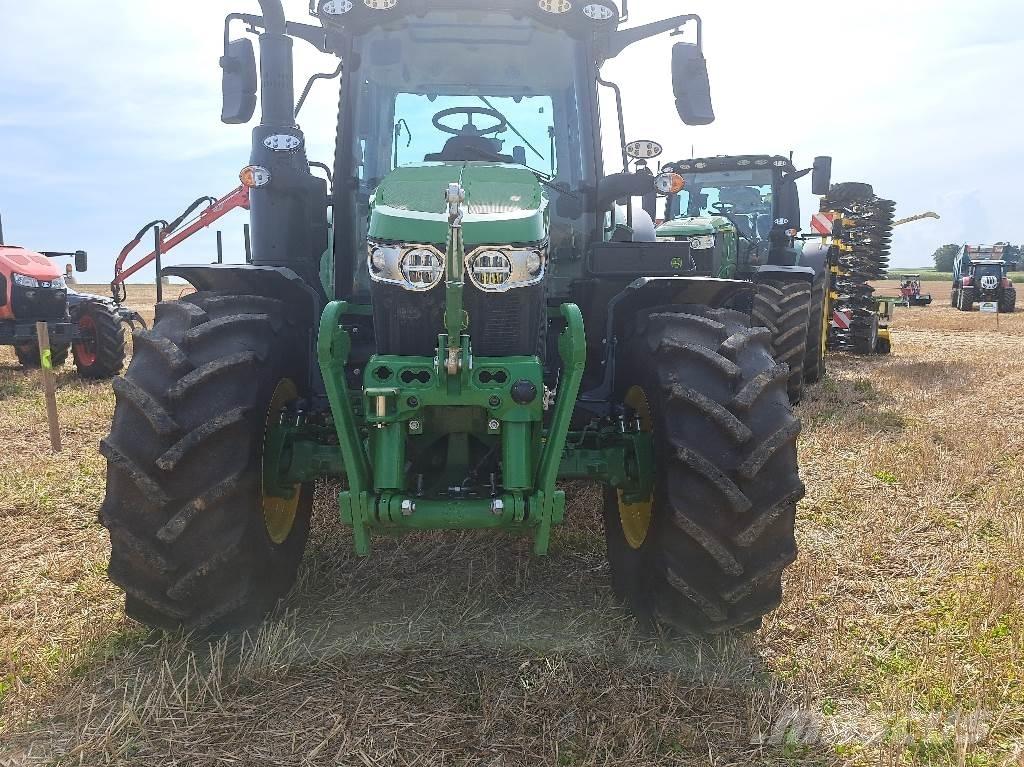 John Deere 6110M Trattori