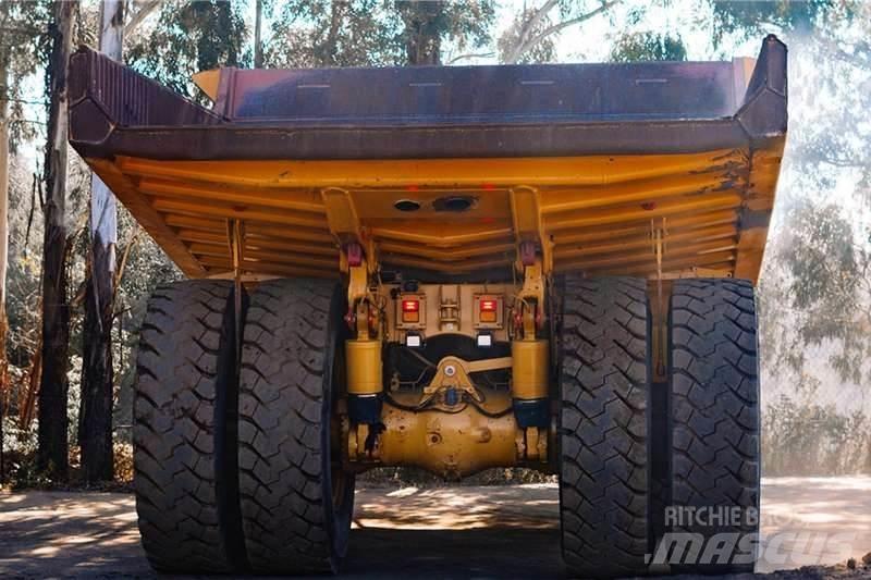 CAT 777D Camion altro