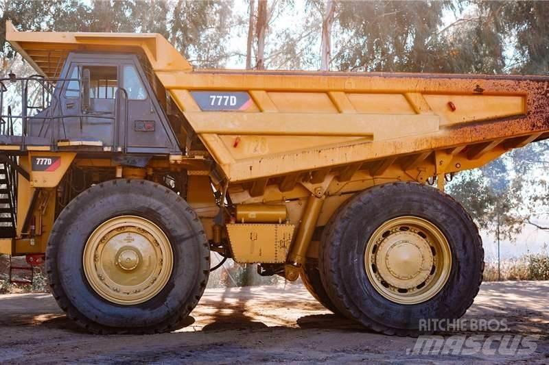 CAT 777D Camion altro