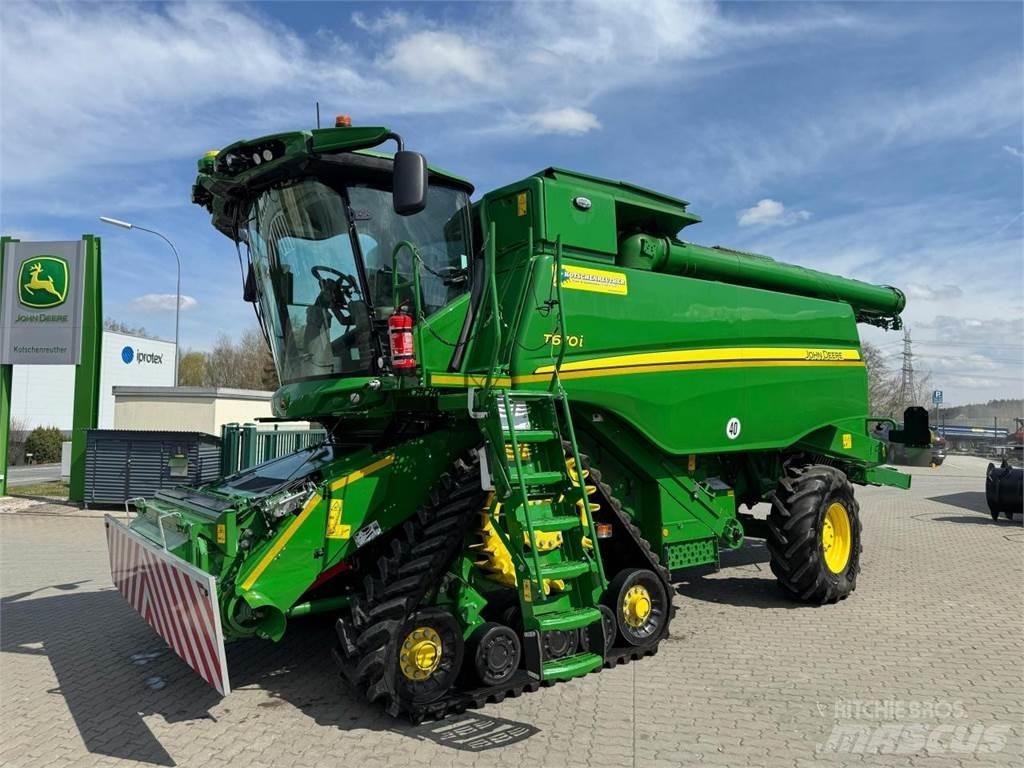 John Deere T670 Mietitrebbiatrici