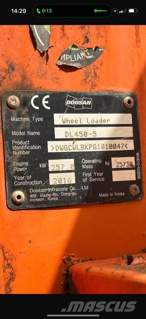 Doosan DL 450-5 Pale gommate