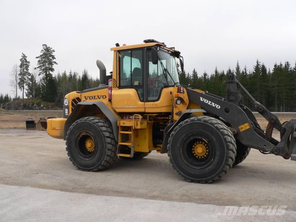 Volvo L 90 F Pale gommate