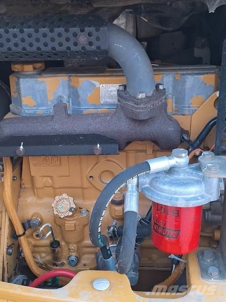 CAT 304CR Miniescavatori