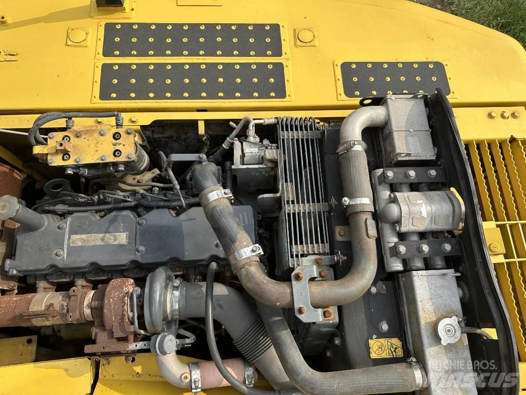 Komatsu PC240-8 Escavatori cingolati