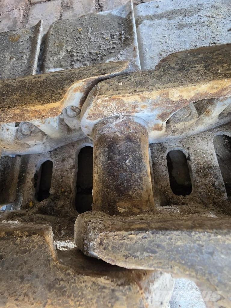 Komatsu PC210LC-8 Escavatori cingolati