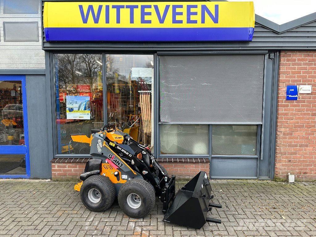 GiANT SK252 skid Escavatori speciali