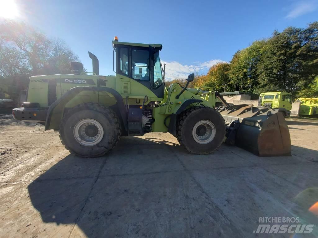 Doosan DL 350 Pale gommate