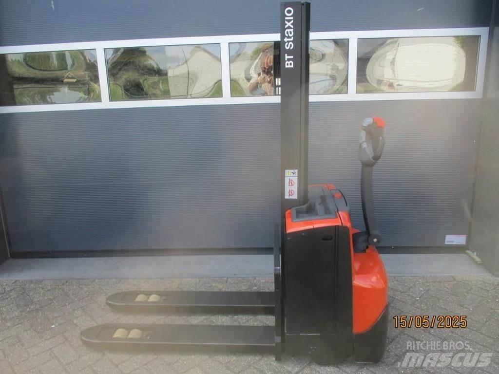 BT SWE 080L Transpallet uomo a terra