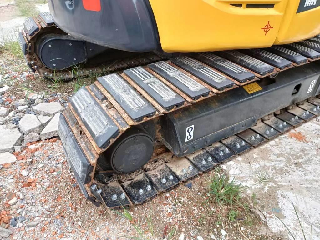Komatsu PC 30 Miniescavatori