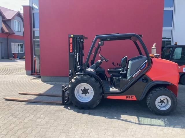 Manitou MC 25 Elevatore per esterni