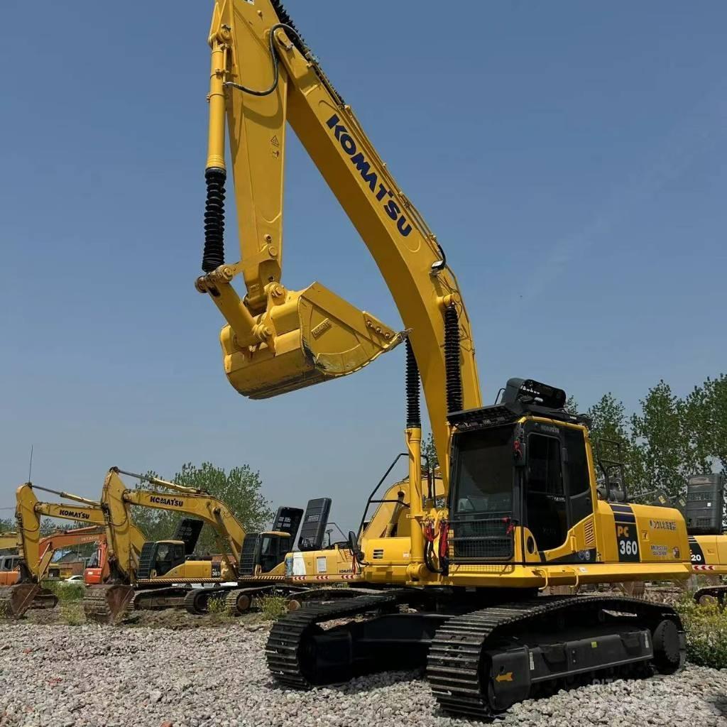 Komatsu 360 Escavatori cingolati