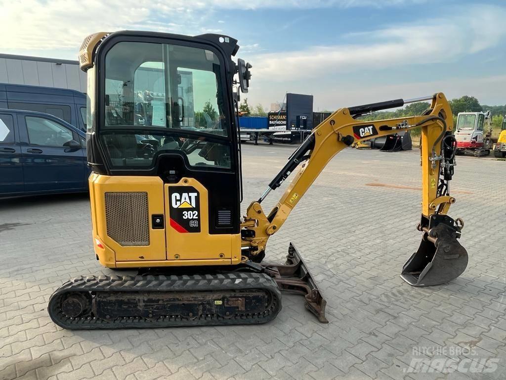 CAT 302 Miniescavatori