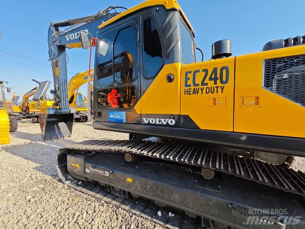 Volvo EC 240 B LC Escavatori cingolati