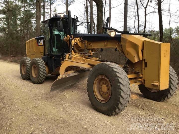 CAT 12M2 Motorgraders