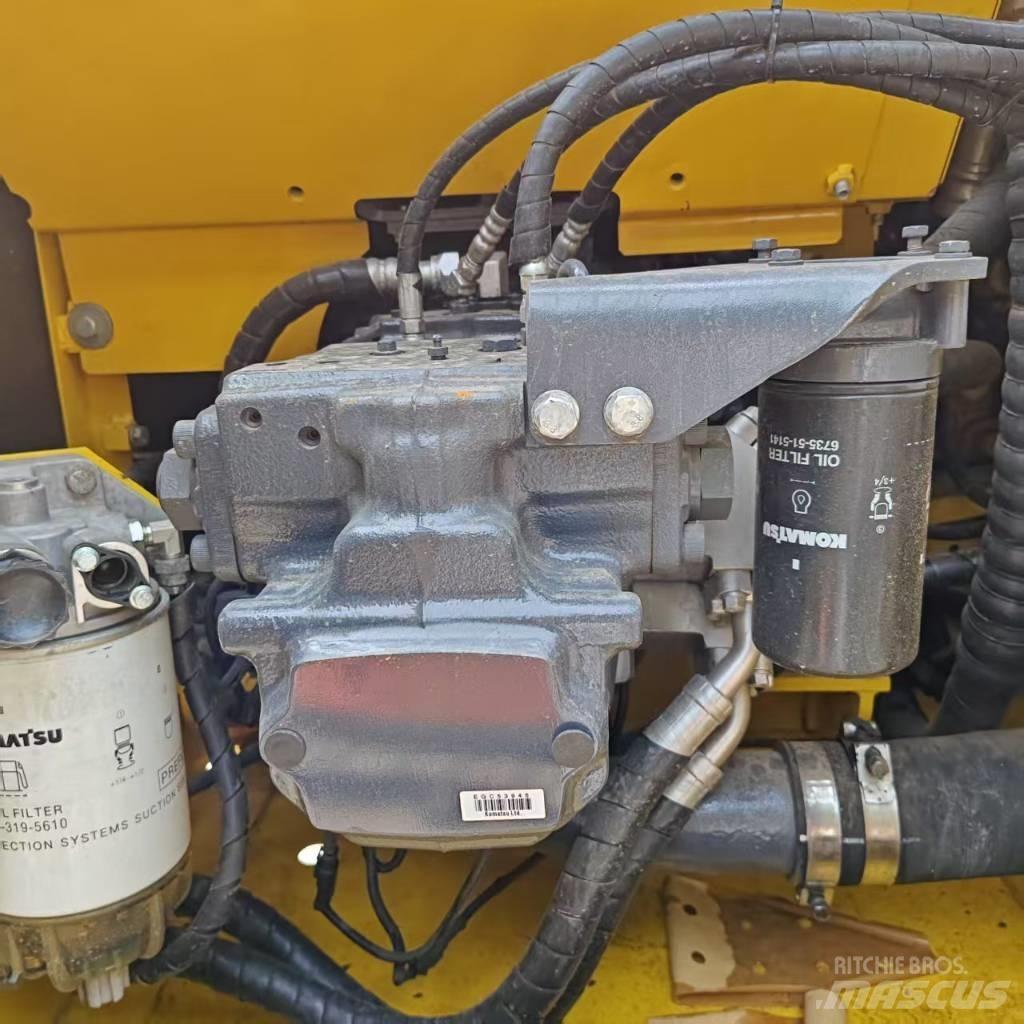 Komatsu PC 200-8 Escavatori cingolati