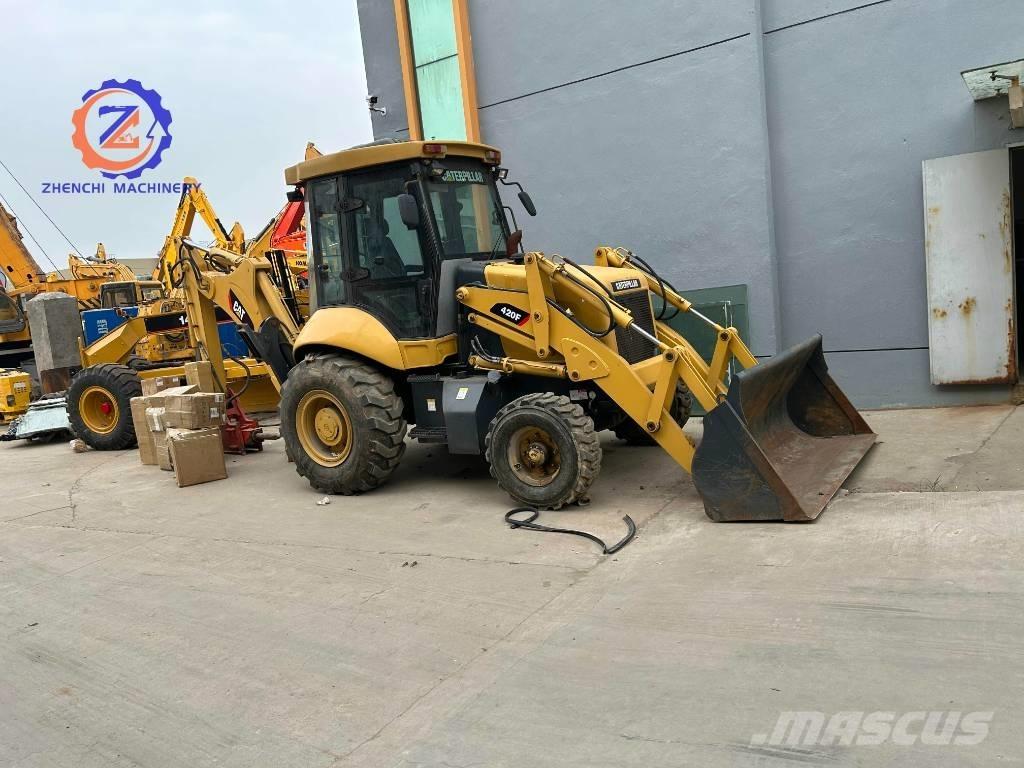 CAT 420 F Terne