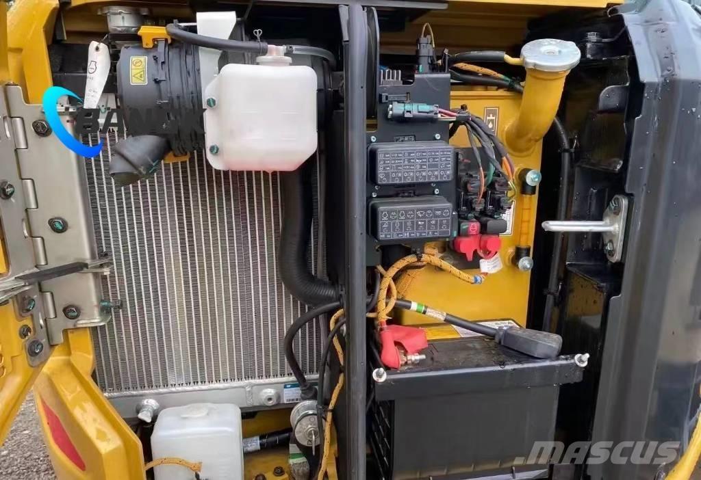 CAT 303 Miniescavatori