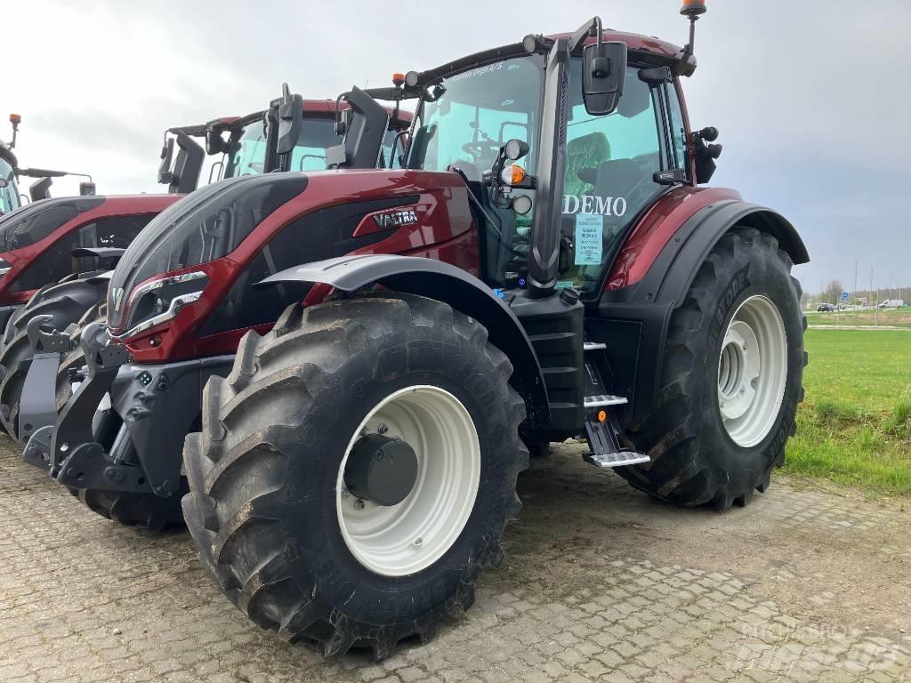 Valtra T225 Versu Trattori