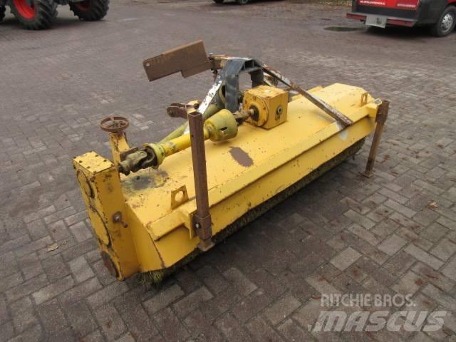 Riko M700 Altri macchinari per strade e neve