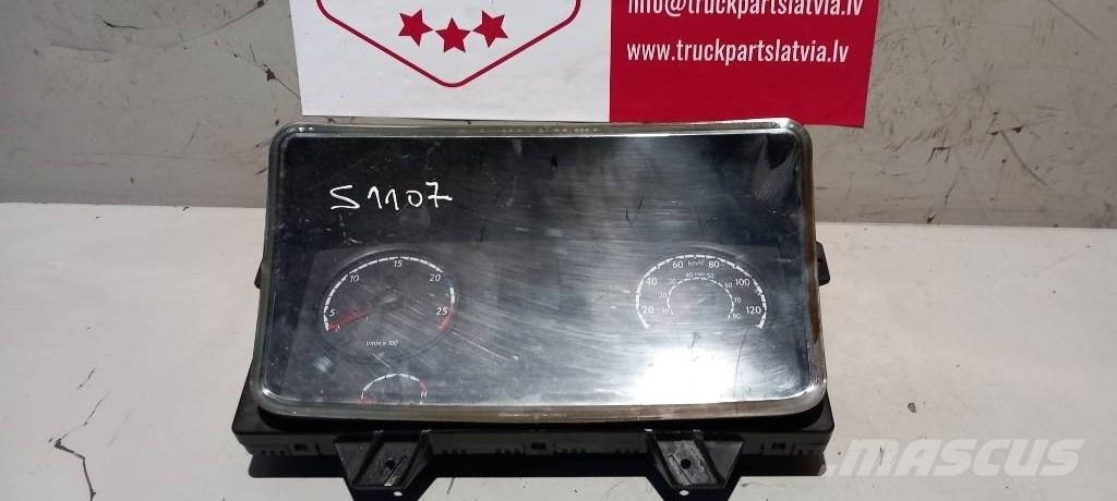 Scania R 440.  1946411 Componenti elettroniche