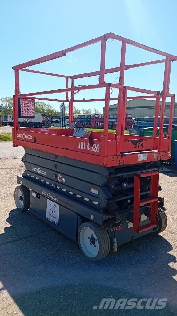 SkyJack SJ4626 Piattaforme a pantografo