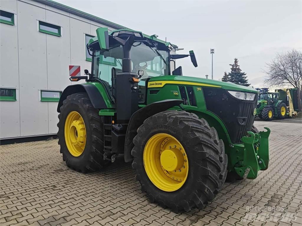 John Deere 7R 330 Trattori