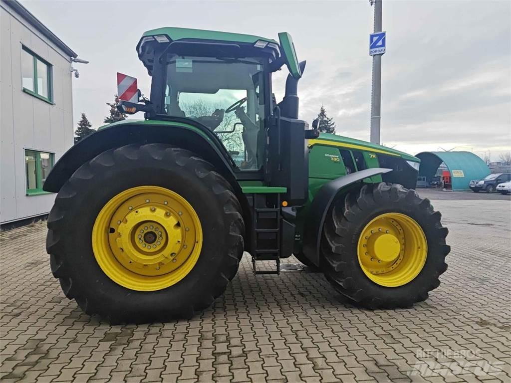 John Deere 7R 330 Trattori