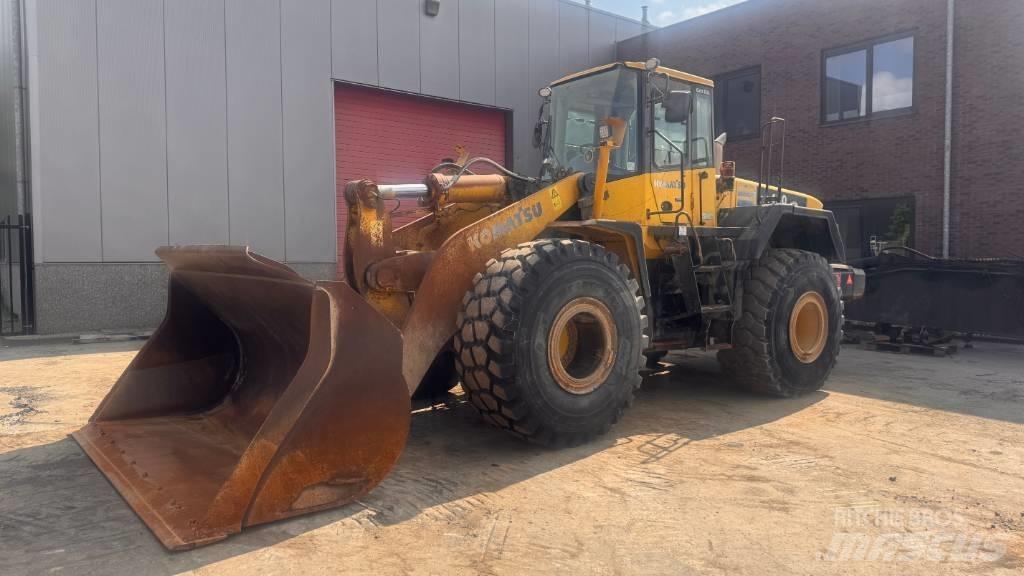 Komatsu WA 480-5H Pale gommate
