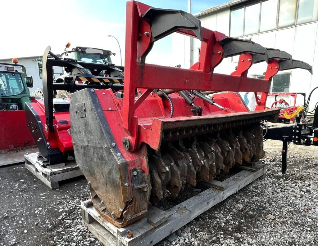 PRINOTH M700 Trince forestali