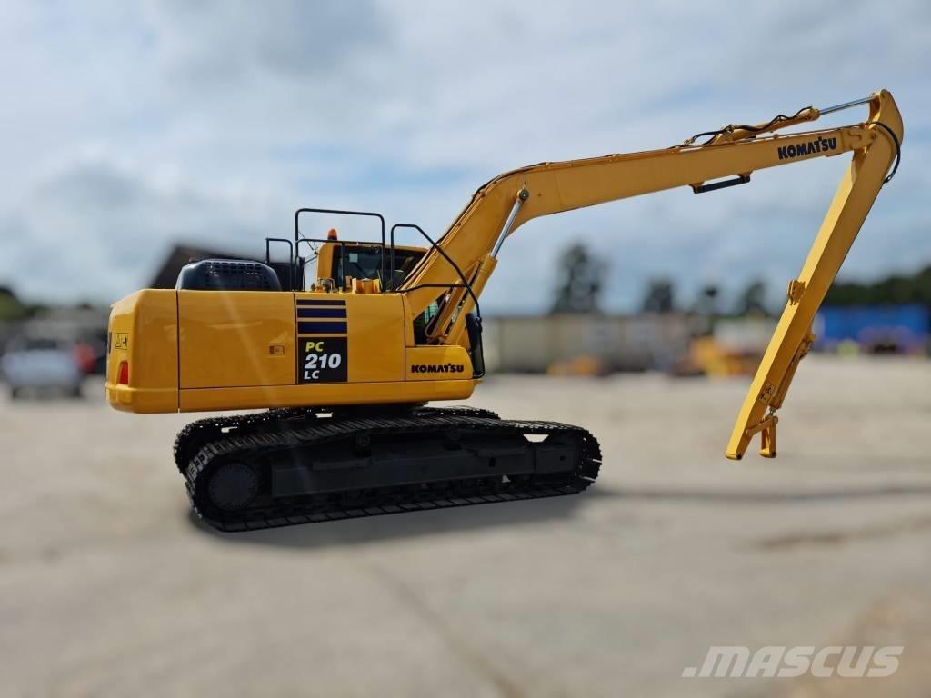Komatsu PC 210 LC-10 Escavatori cingolati