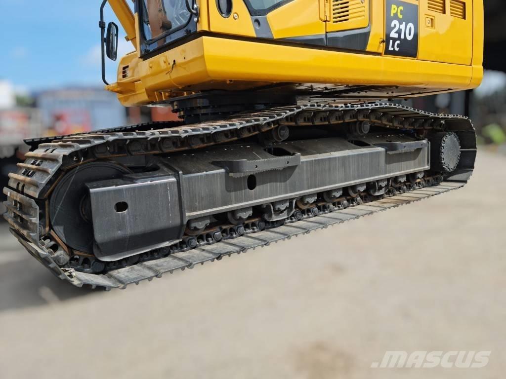 Komatsu PC 210 LC-10 Escavatori cingolati