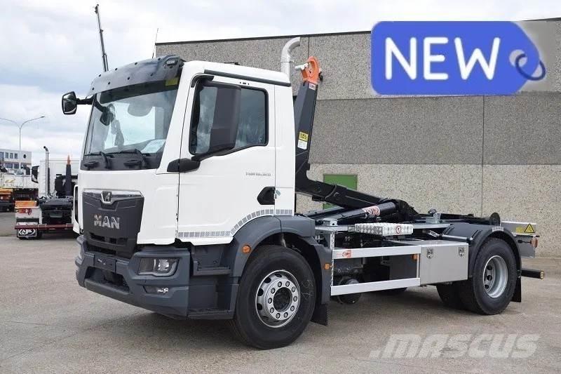 MAN TGM 18.320 Camion con gancio di sollevamento