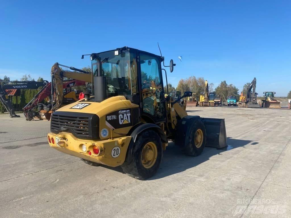 CAT 907 H 2 Pale gommate