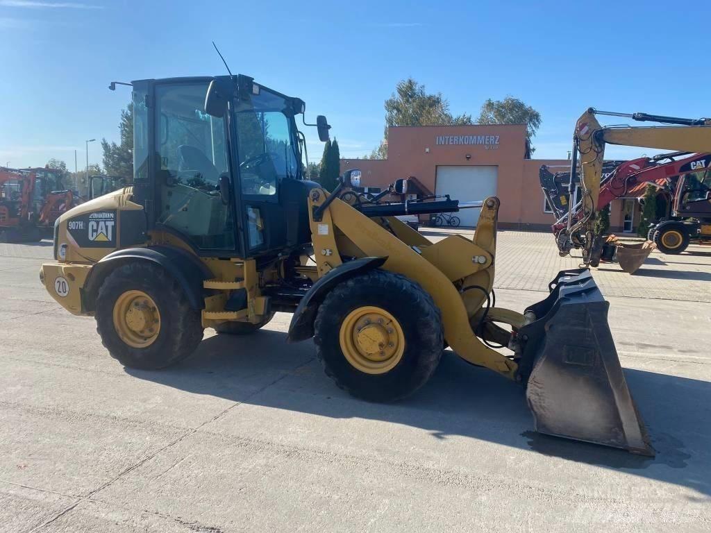 CAT 907 H 2 Pale gommate