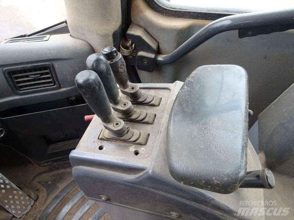 Komatsu WA380-5H Pale gommate